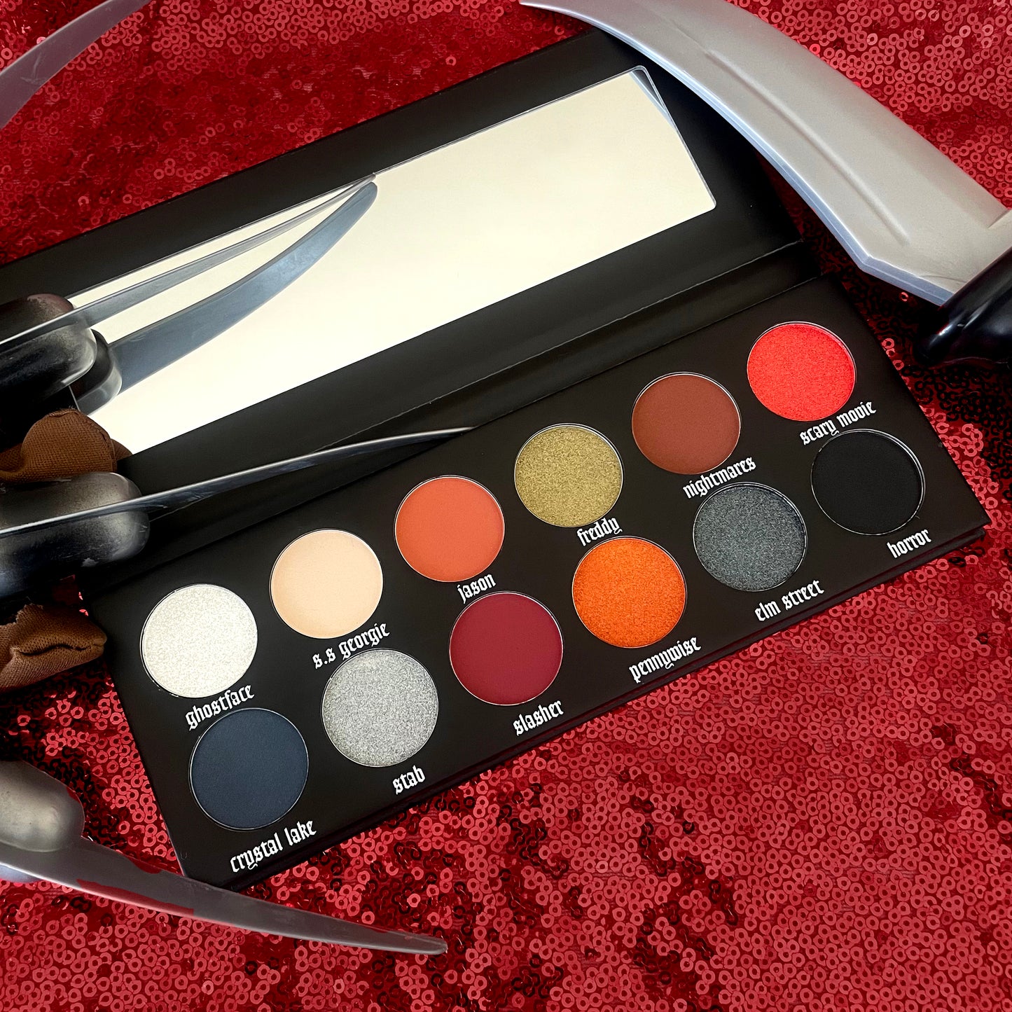 NEW! SLASHER BABES PALETTE