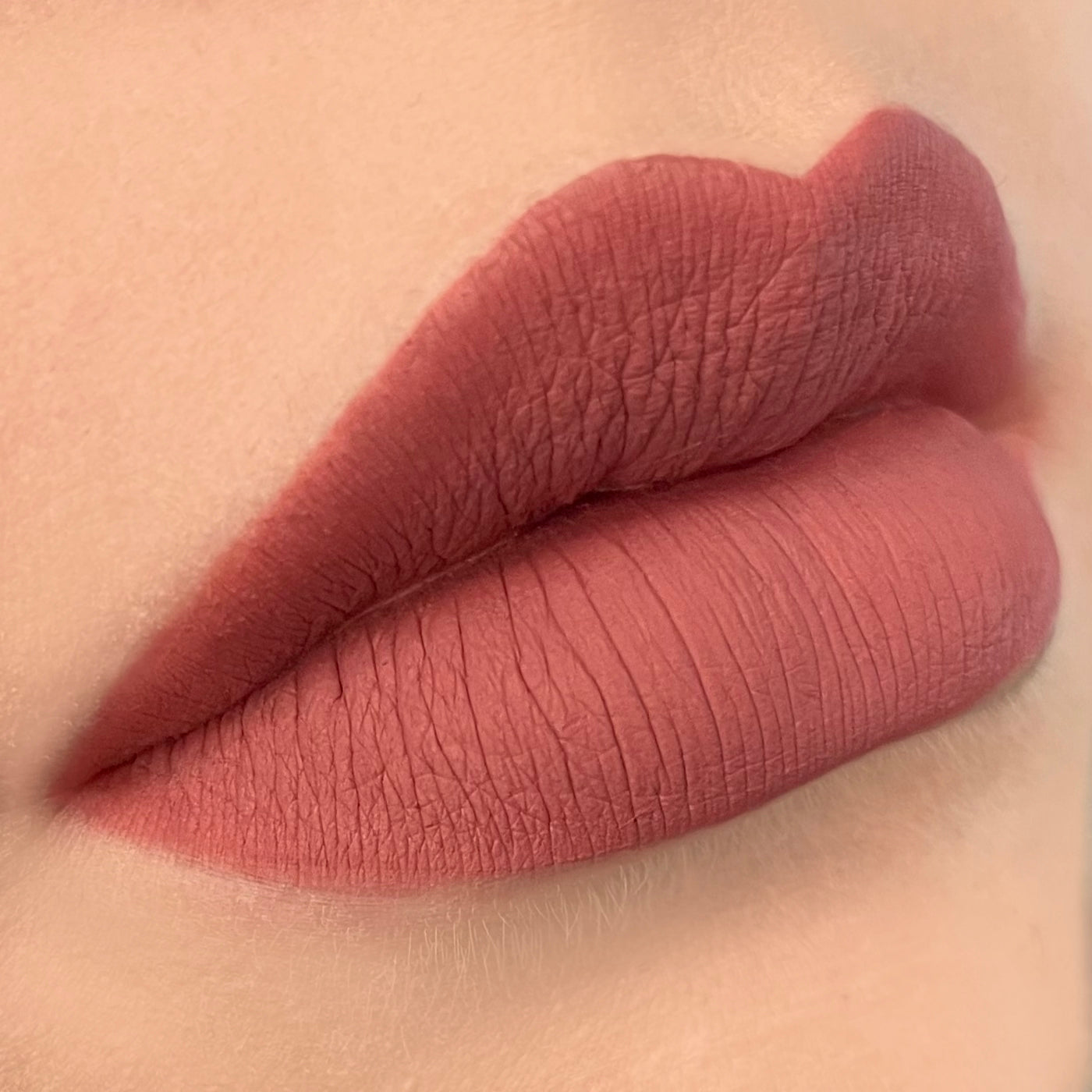 BURTON BABE LIQUID LIPSTICK