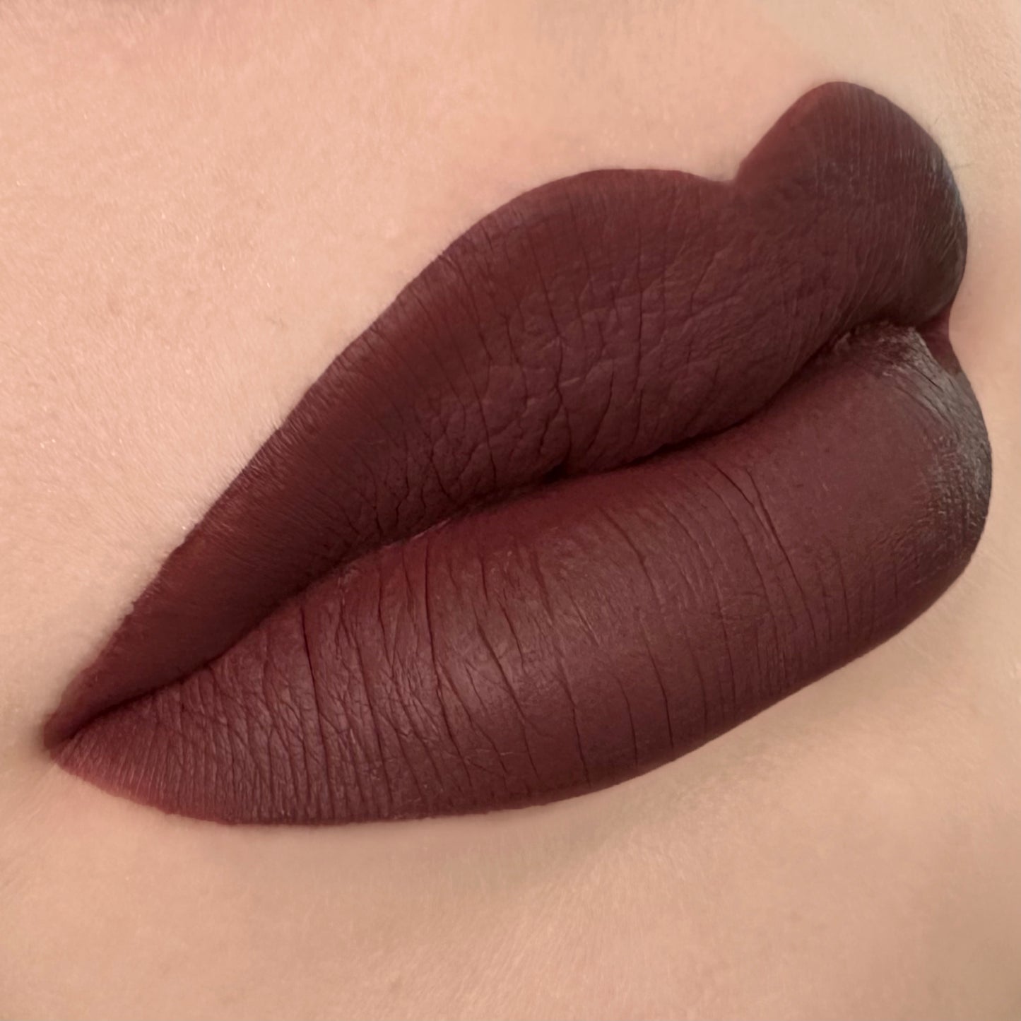 NEW! GLAMOUR GHOUL LIQUID LIPSTICK