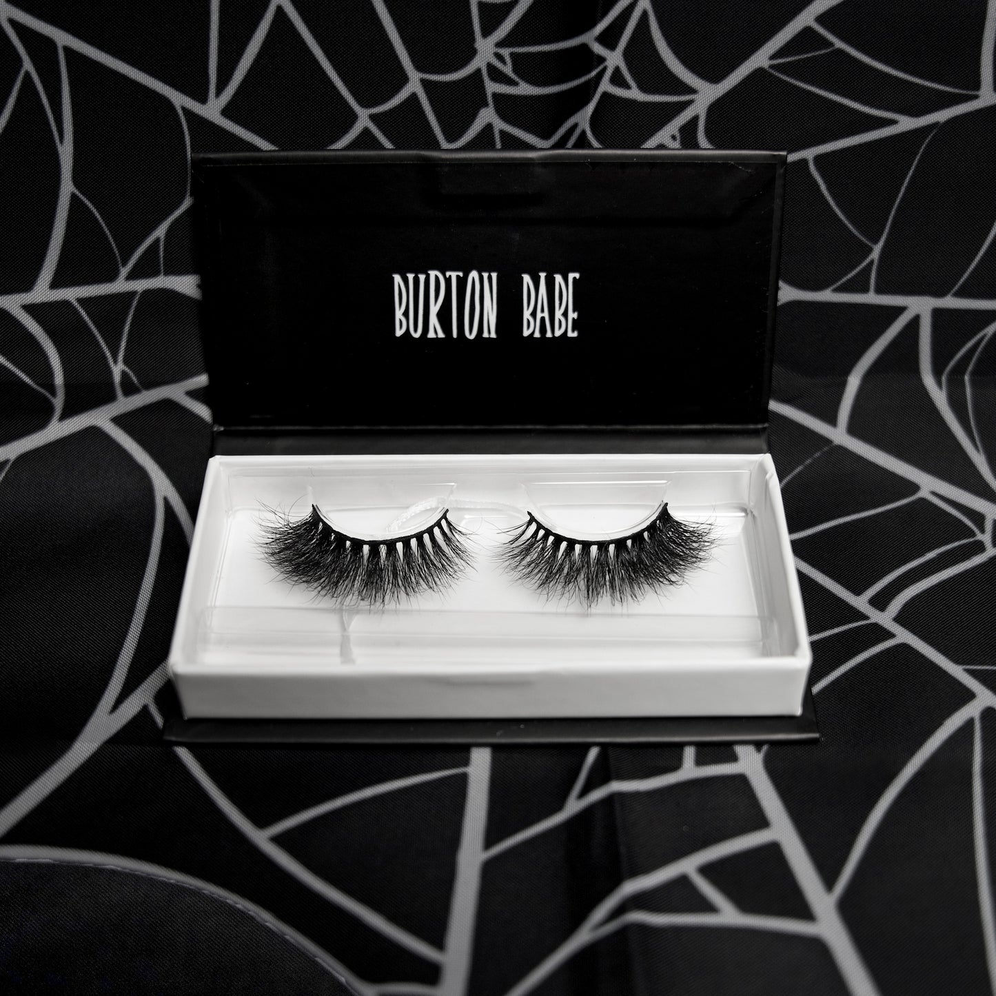 BURTON BABE LASHES