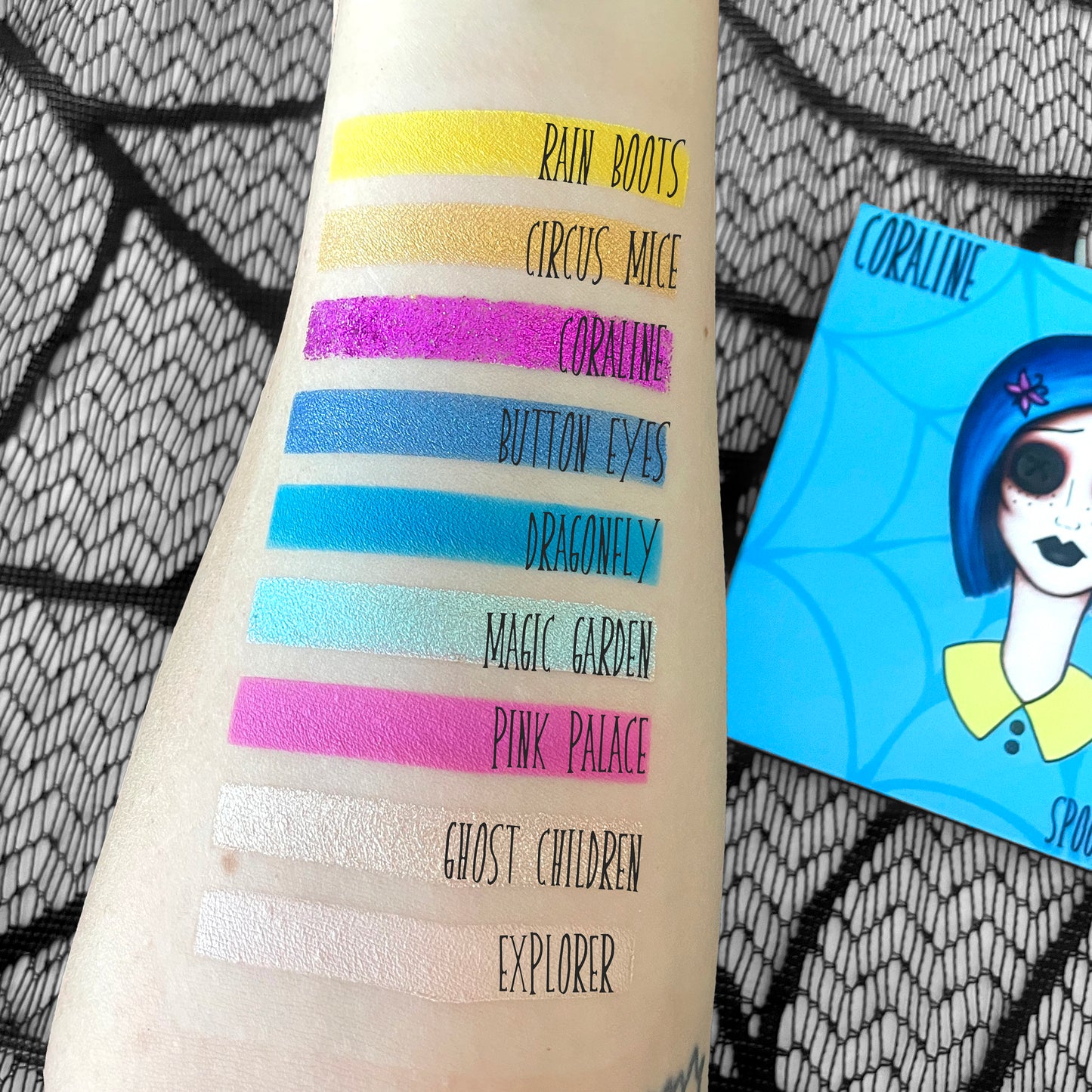 CORALINE PALETTE
