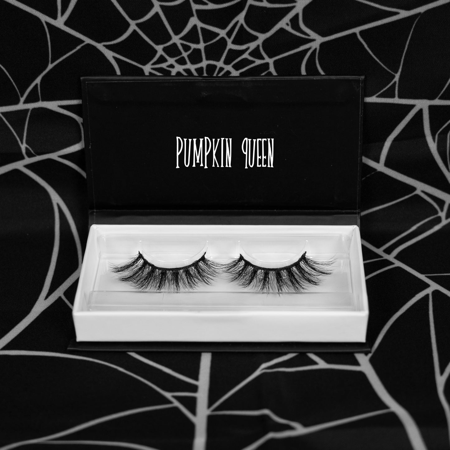 PUMPKIN QUEEN LASHES (FAUX MINK)